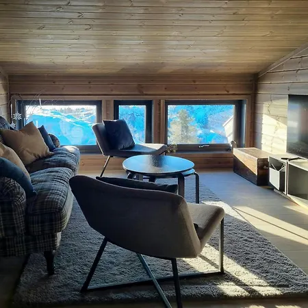 Accessible With Views By Bergevann Holiday home